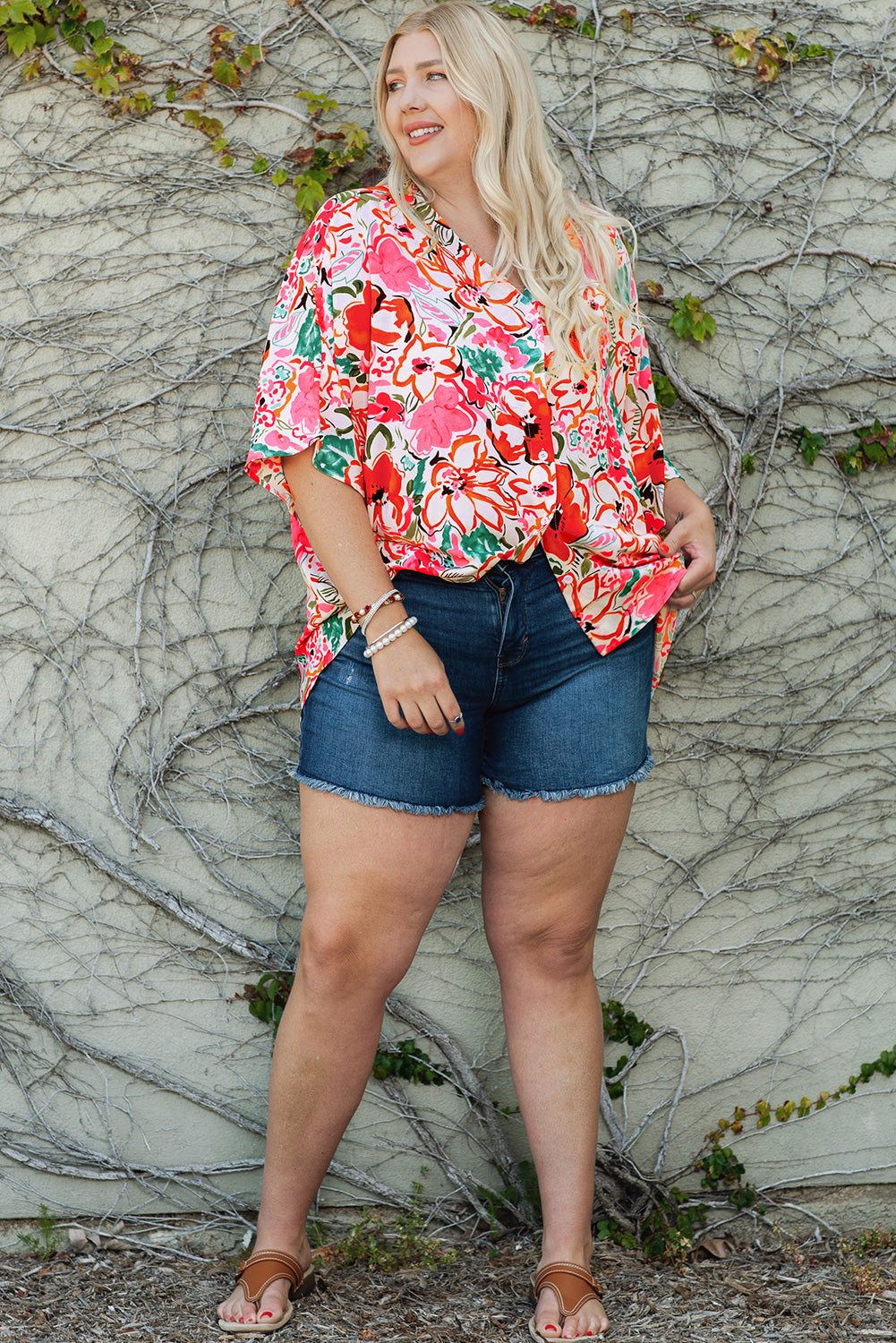 Plus Size Floral V-Neck Half Sleeve Shirt